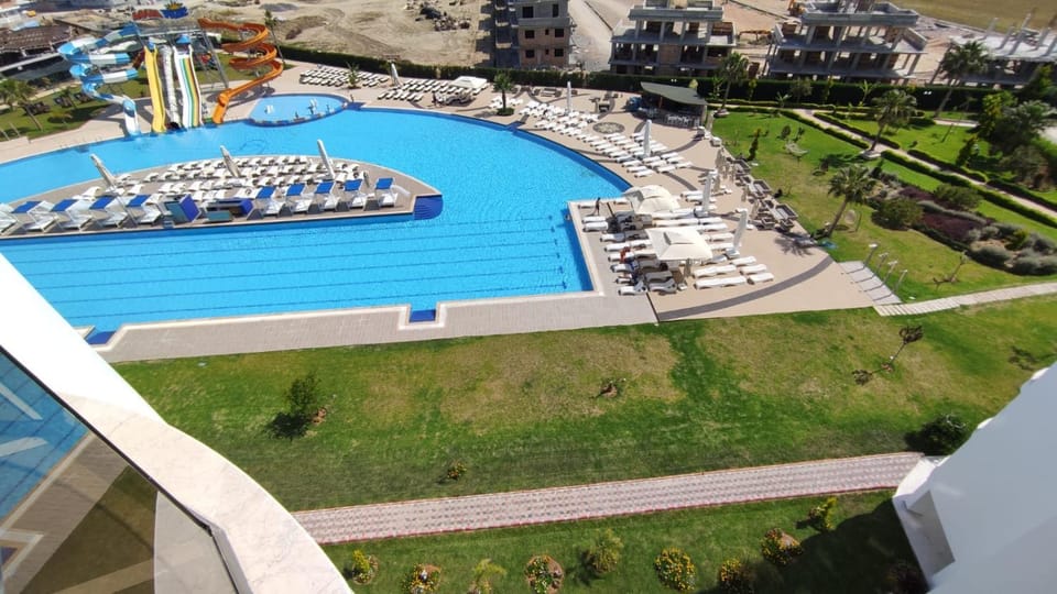 Day, Bird's eye view, sunbed