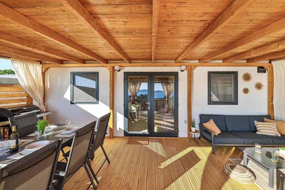 Patio, View (from property/room), Balcony/Terrace, Living room, Seating area, Dining area