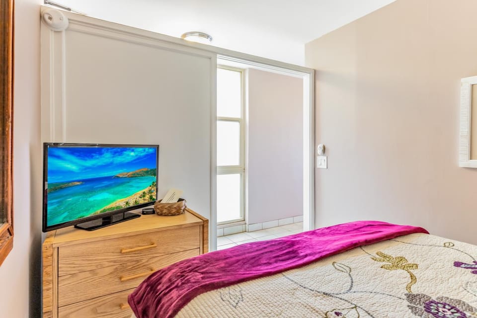 Kahana Reef 101 Apartment in Kahana