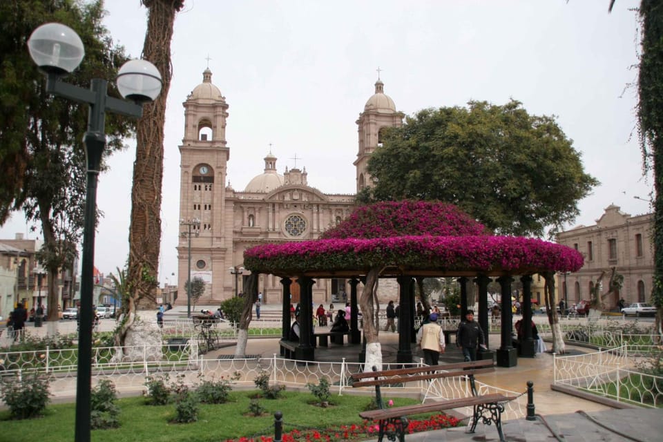 Nearby landmark, Natural landscape, Landmark view