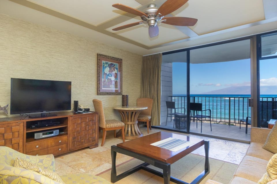 Kahana Reef 207 Apartment in Kahana