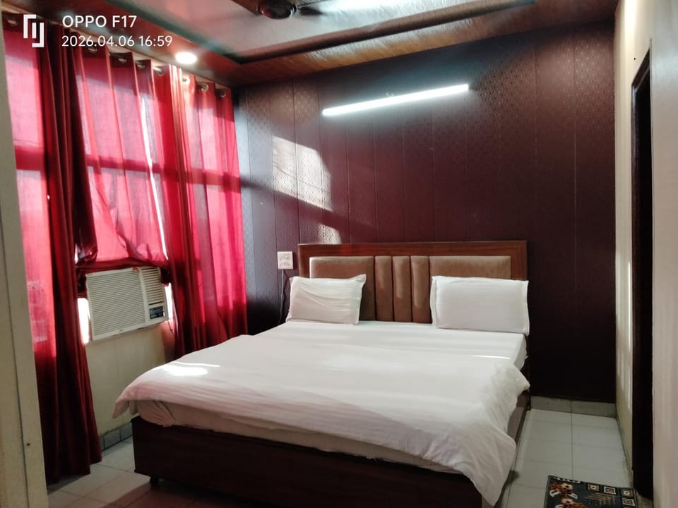 Hotel Diamond palace 45C Hotel in Chandigarh