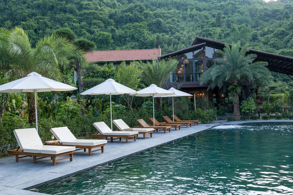 Natural landscape, Swimming pool