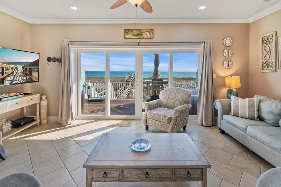 Serenity Sands House in Pensacola Beach