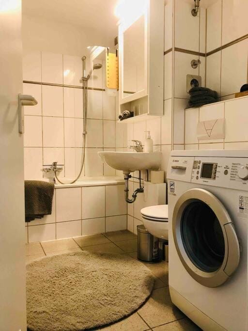 Toilet, Bathroom, Bath, washing machine