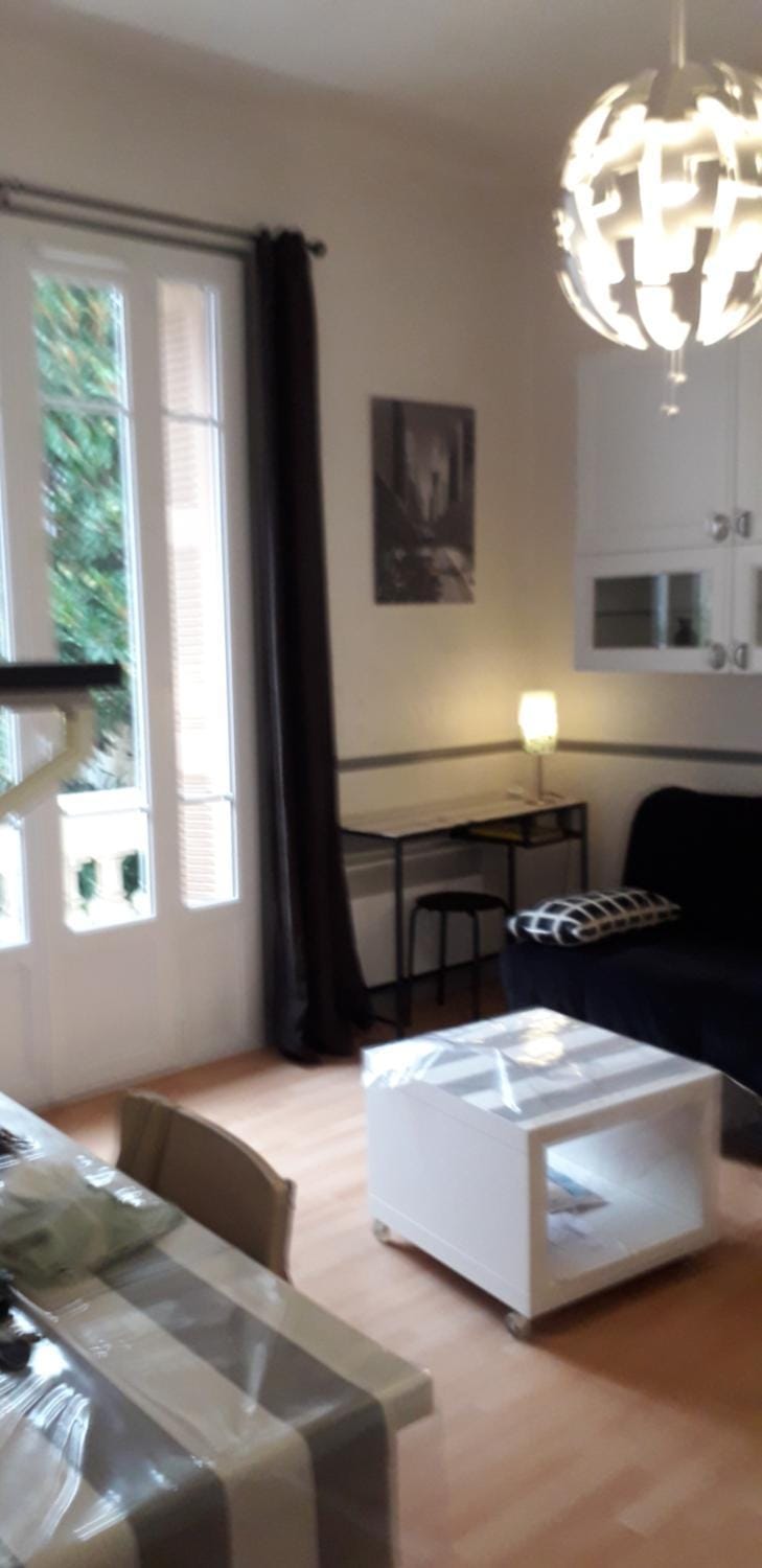 Studio Climatisé dans villa bourgeoise Apartment in Nice