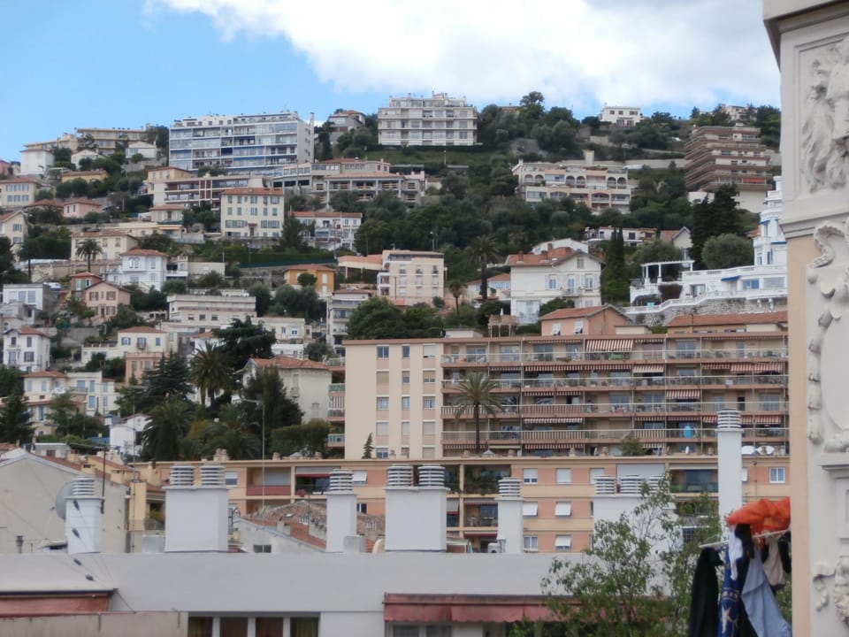 Studio Climatisé dans villa bourgeoise Apartment in Nice