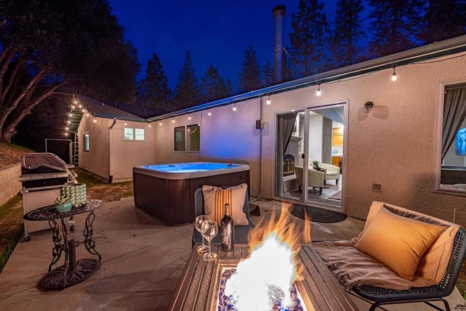 Hot Tub