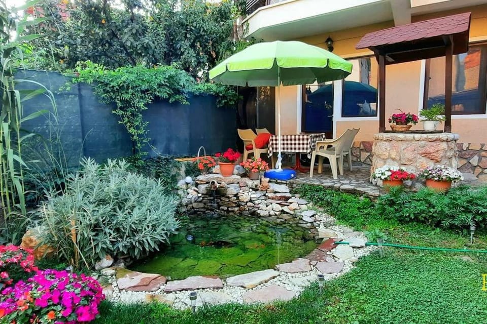 STUDIO 88 white Apartment in Ohrid