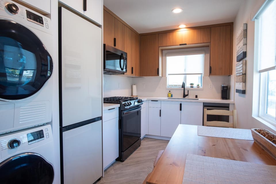 5079 Lotus Street Apartment in Ocean Beach