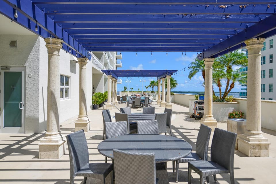 Day, Balcony/Terrace, Seating area