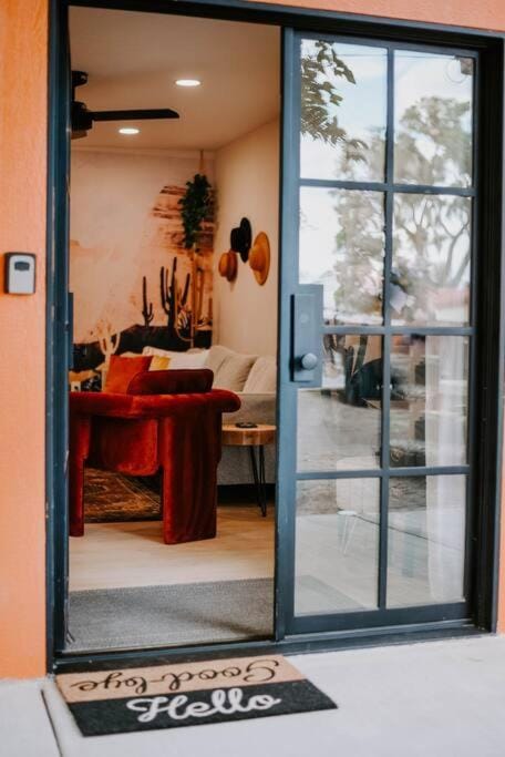Saguaro at Cactus Flower-HOT TUB-Pet Friendly-No Pet Fees! Villa in Albuquerque
