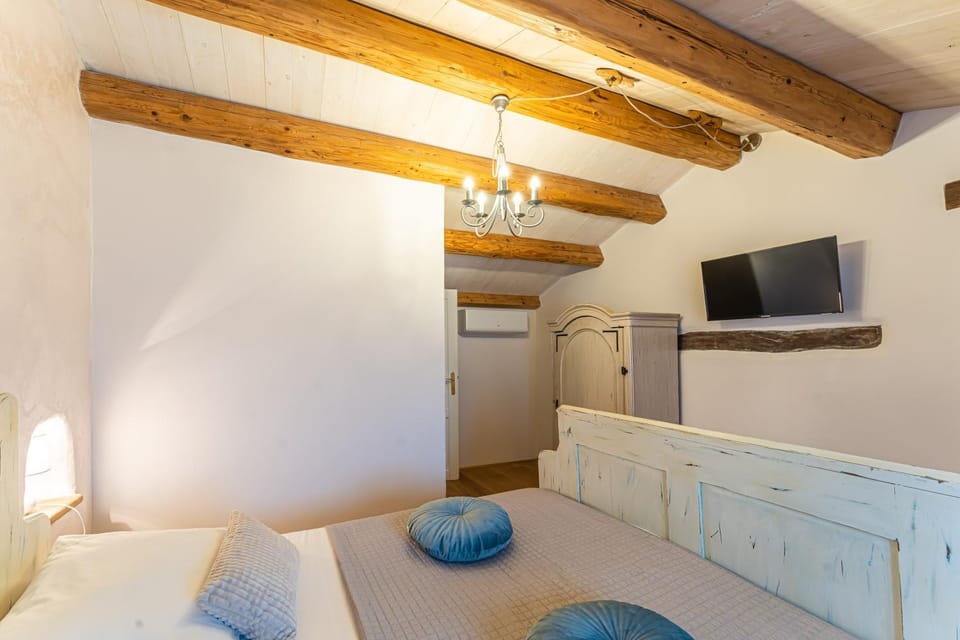 Johan i Matija Bed and Breakfast in Istria County