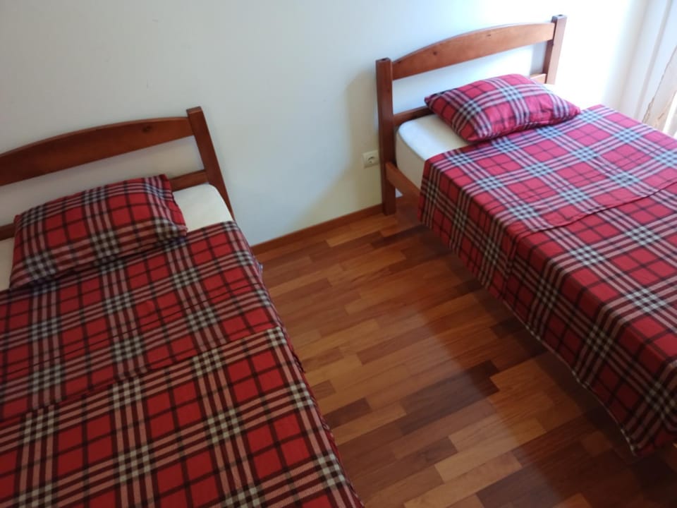 Costa Lodge, Shared bed rooms Vacation rental in Madeira District