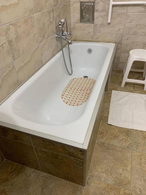Bathroom, Bath