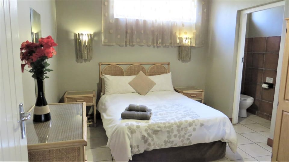 The Tweni Waterfront Guest Lodge Nature lodge in KwaZulu-Natal