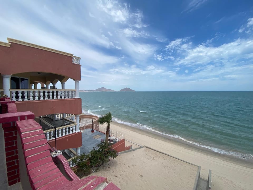 View (from property/room), Balcony/Terrace, Beach, Sea view