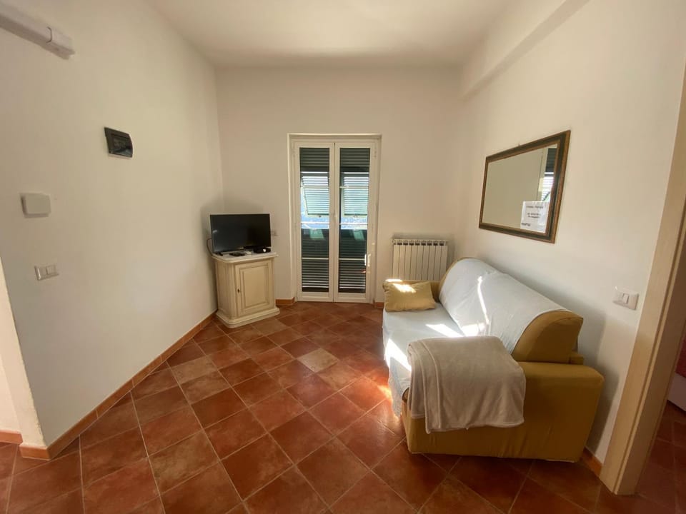 Portico Apartment in Liguria