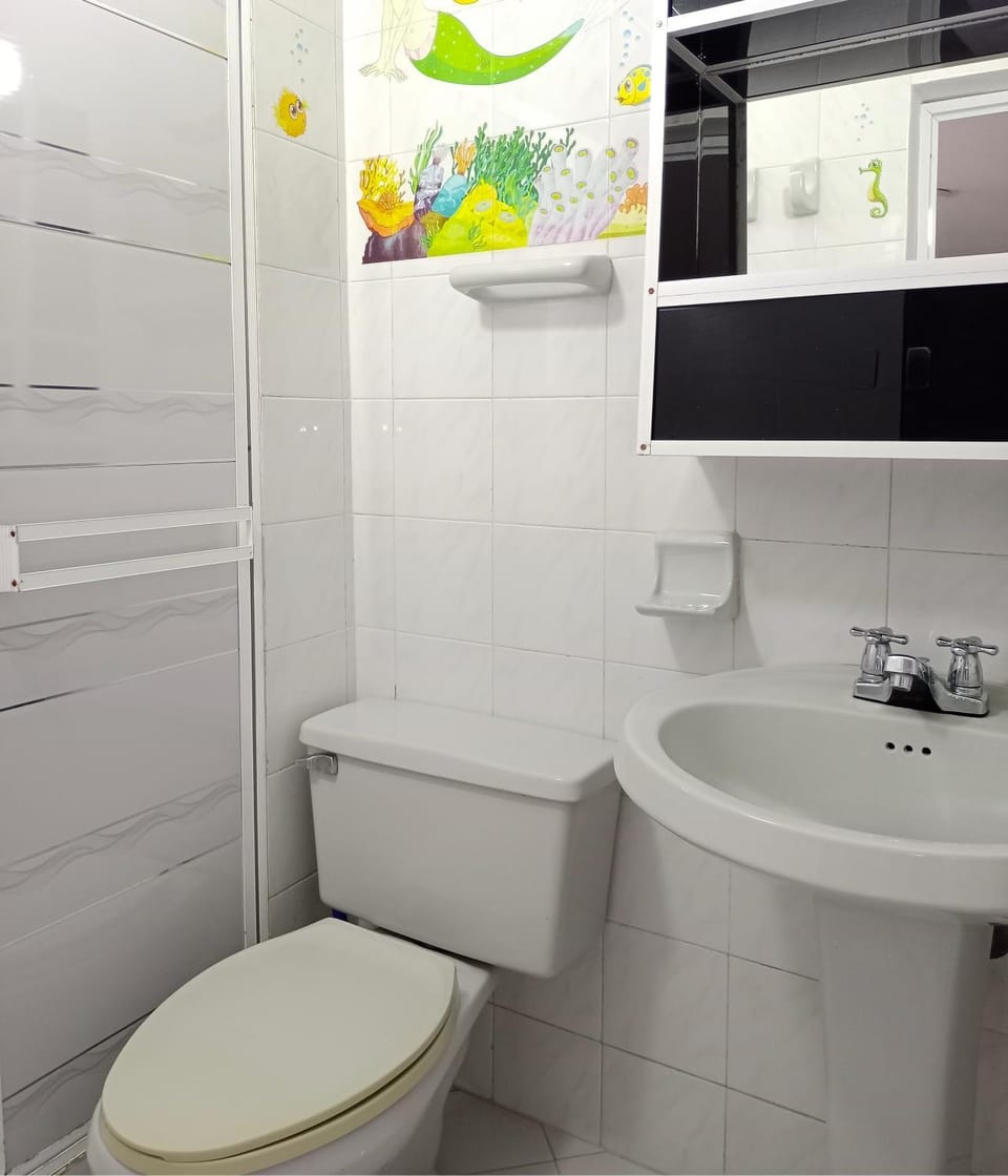 Toilet, Bathroom