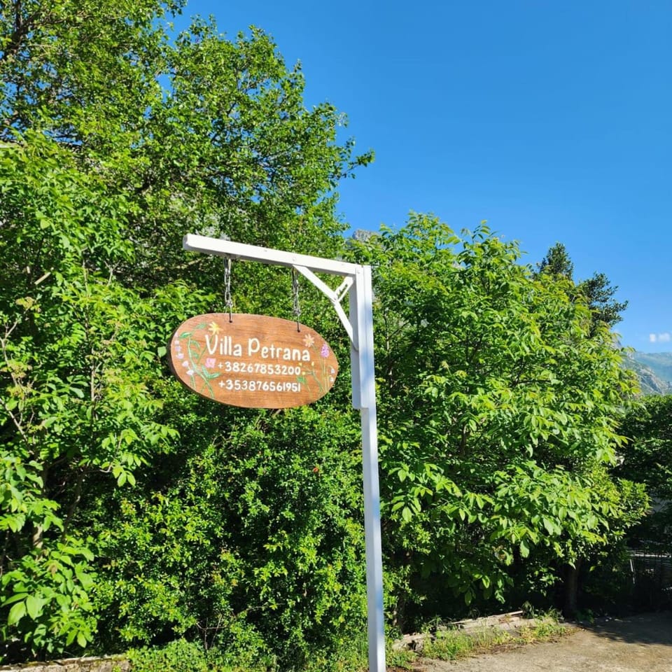 Property logo or sign