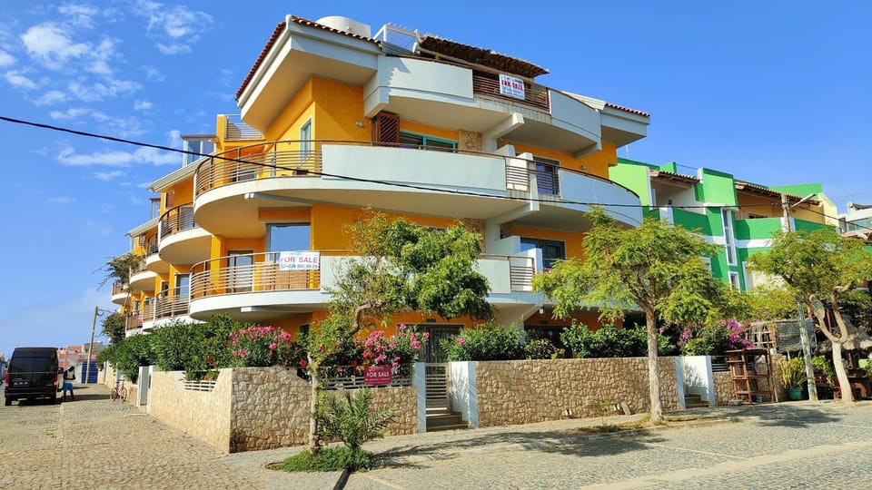 Property building, Day