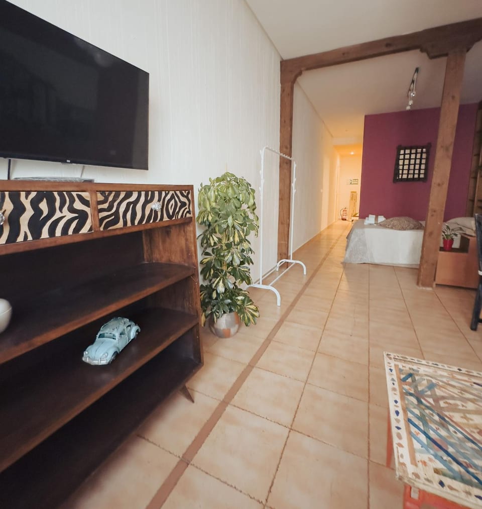 TV and multimedia, Photo of the whole room