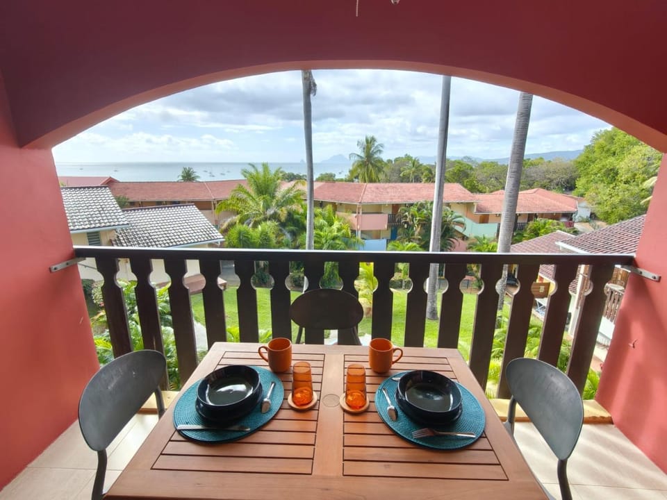 Day, Natural landscape, Coffee/tea facilities, View (from property/room), Balcony/Terrace, Dining area, Sea view, Breakfast, Sunset