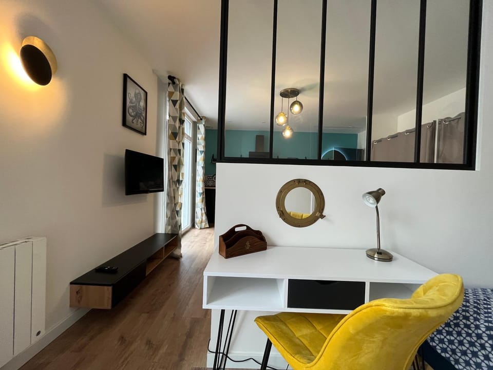 STUDIO JULES VERNE - HYPER CENTRE LORIENT Apartment in Lorient