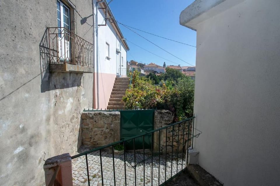 Casa do Outeiro House in Portugal