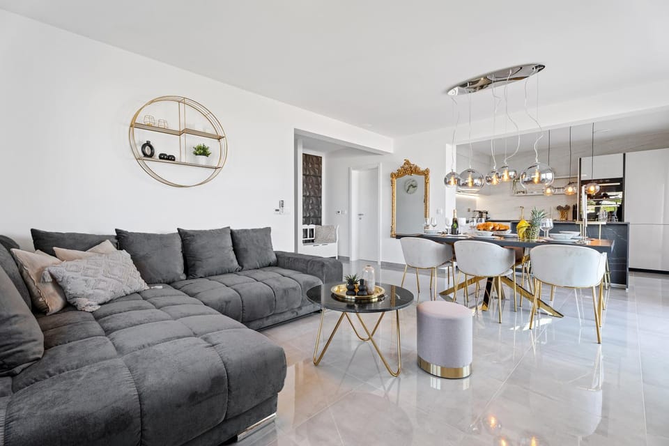 Luxury Sea View Apartment Levin Apartment in Makarska