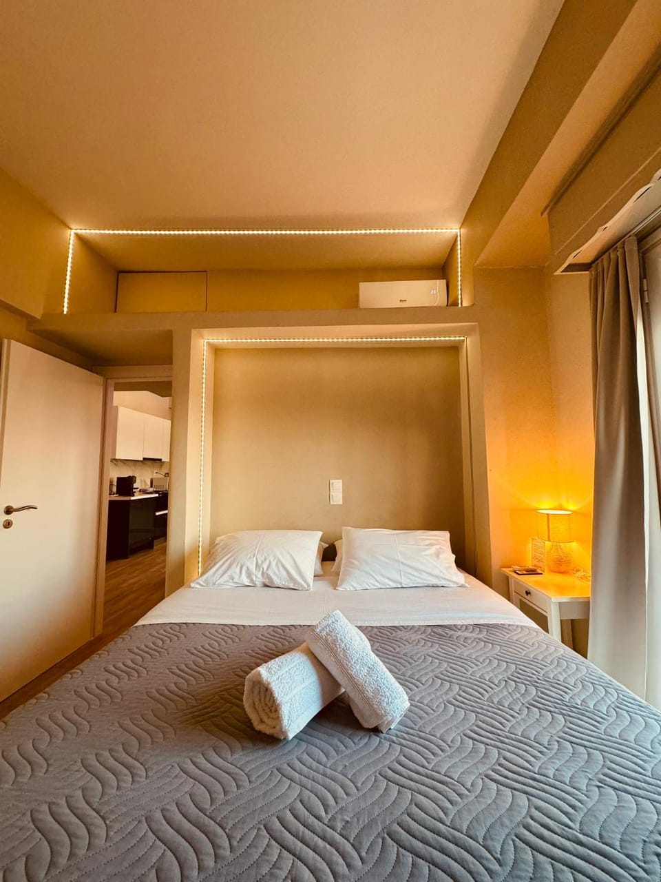 Blue Horizon Gem On The Port Apartment in East Attica Regional Unit, Greece