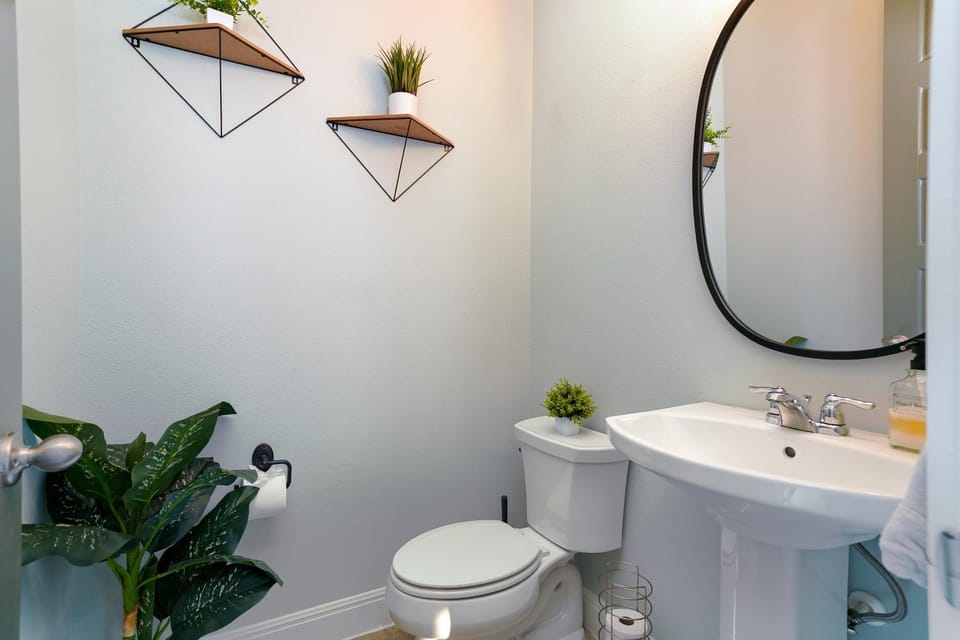 Toilet, Bathroom