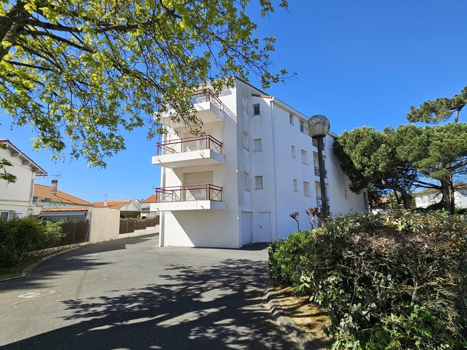 Superbe duplex à Saint-Georges-de-Didonne, à 200m de la plage - FR-1-71-99 Apartment in Nouvelle-Aquitaine