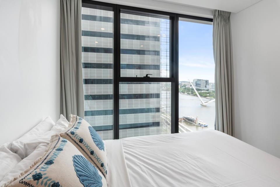 Centre of Brisbane at RiverFront Apartment in Brisbane City