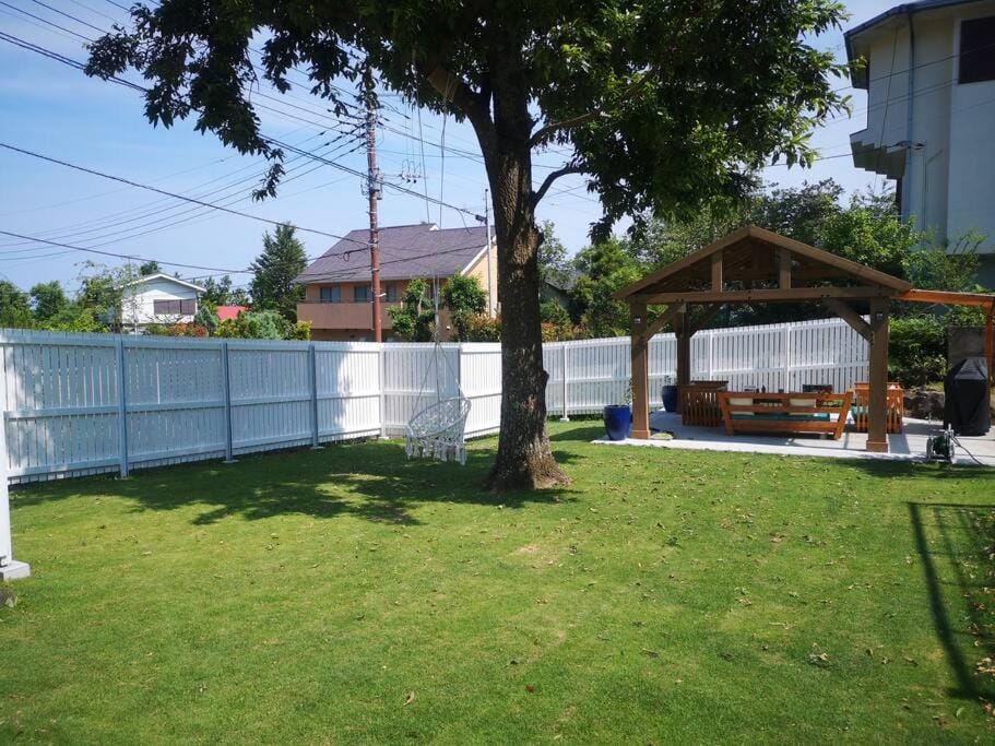 貸別荘Casa de Campo 2SLDK别墅 駐車場 芝生東屋付き BBQ 大室山と海遠望伊豆高原5分 Villa in Shizuoka Prefecture
