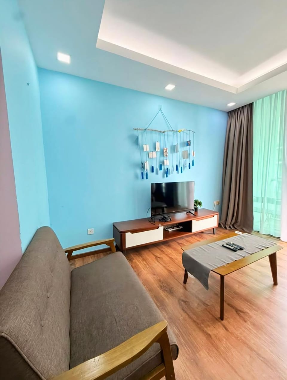 TV and multimedia, Living room