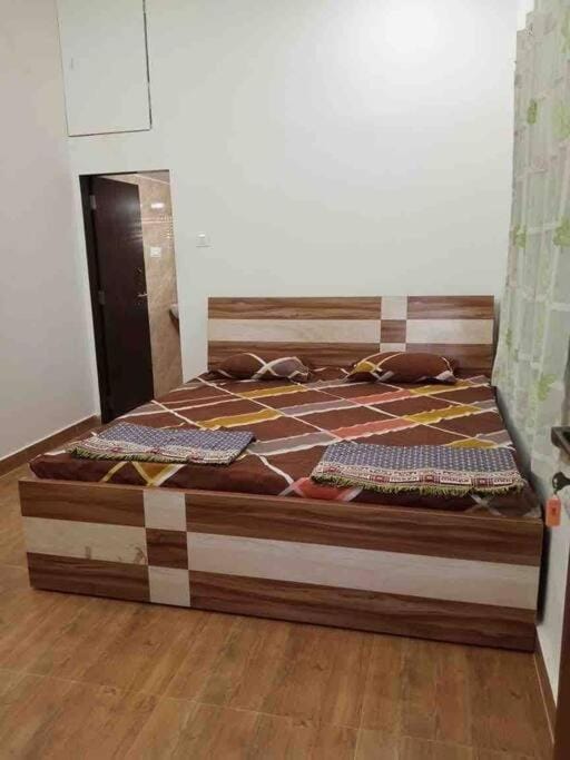 Sandcastle Cottages 3 WiFi - SmartTV - Parking - Diveagar House in Maharashtra