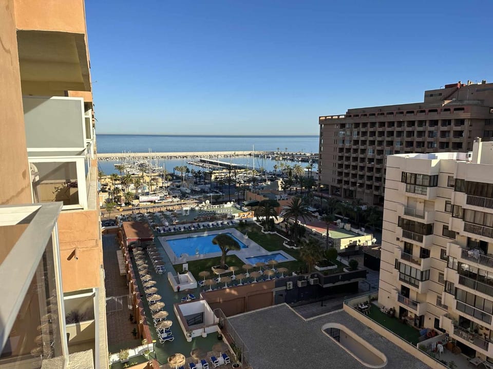 Bird's eye view, Balcony/Terrace, City view, Garden view, Pool view, Sea view