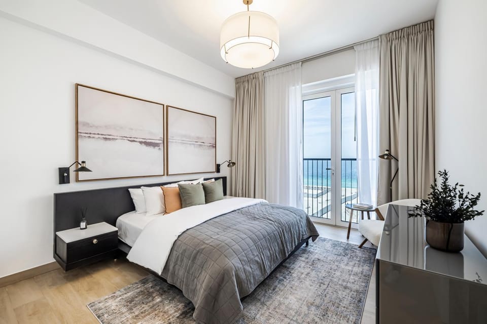 Bed, View (from property/room), Balcony/Terrace, Photo of the whole room, Bedroom