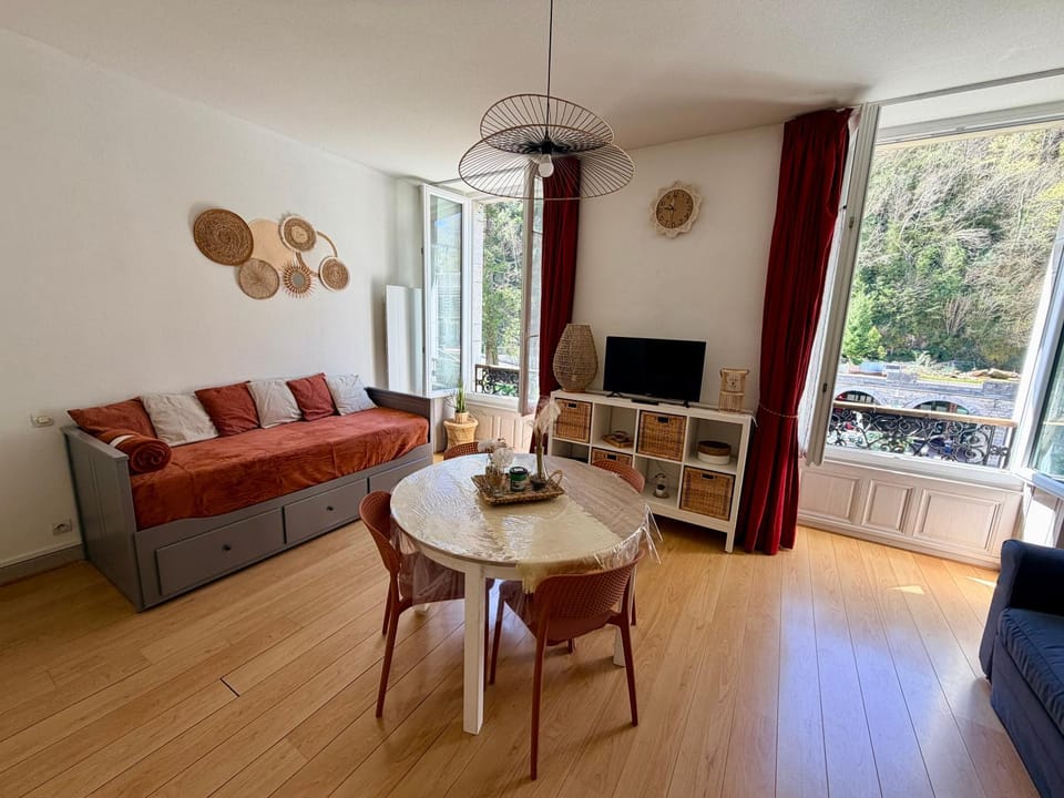 Le Nid Ossalois Apartment in Nouvelle-Aquitaine