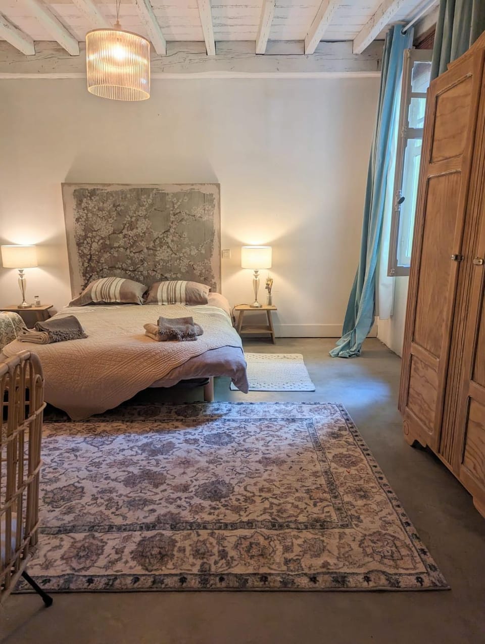 Bed, Bedroom