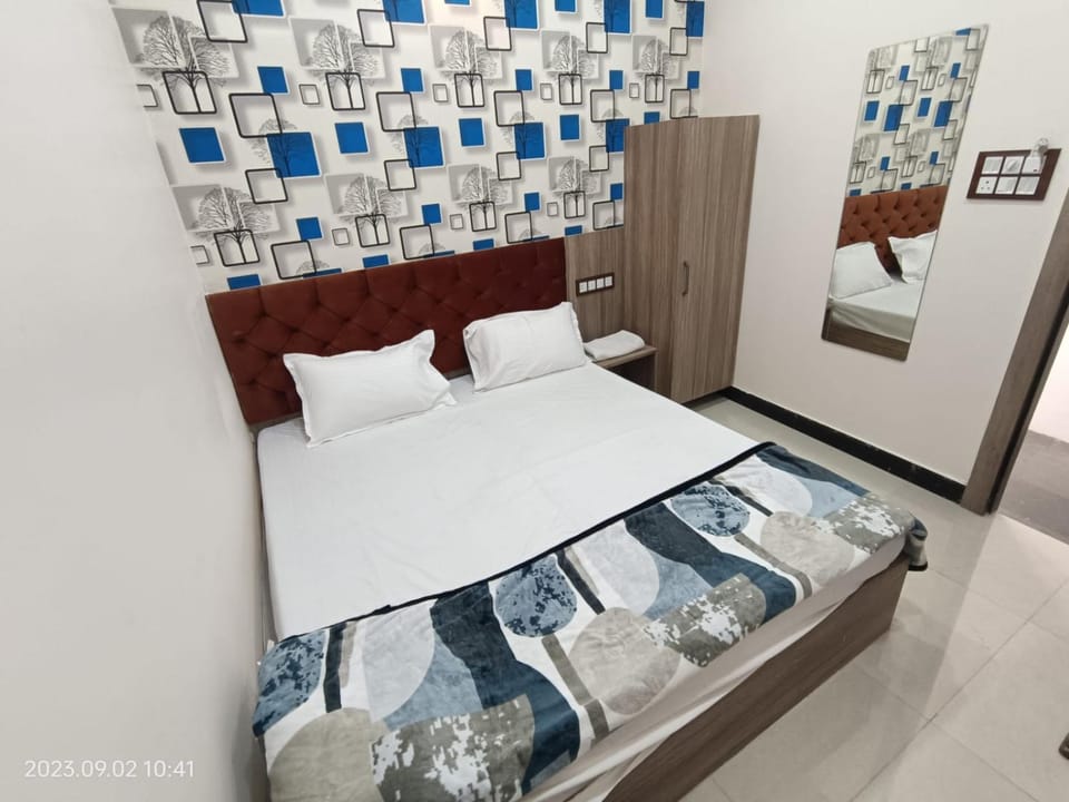 Kalptaru Home Stay Aff by MP TOURISM Vacation rental in India