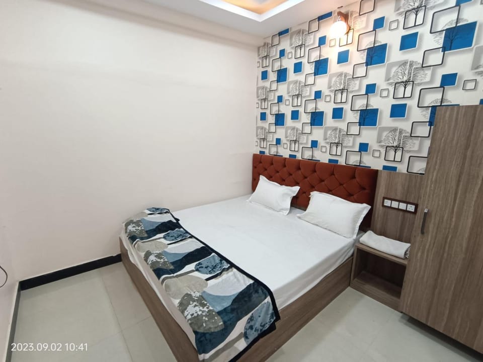 Kalptaru Home Stay Aff by MP TOURISM Vacation rental in India