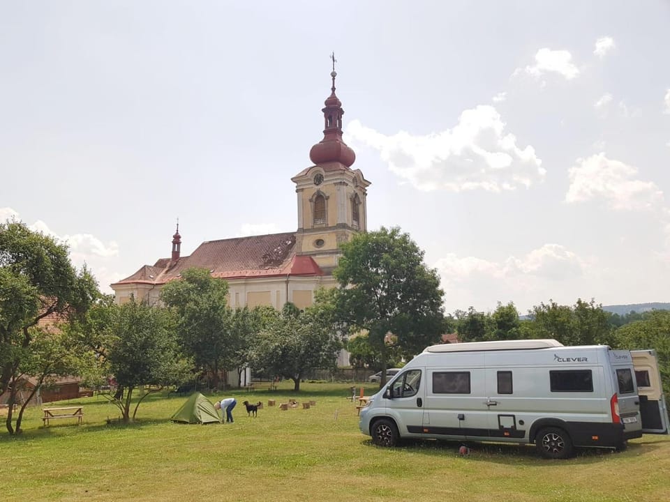 kemp -chatky-Doctor Campground/ 
RV Resort in Lower Silesian Voivodeship