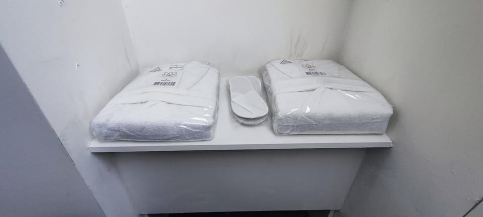 towels, towels