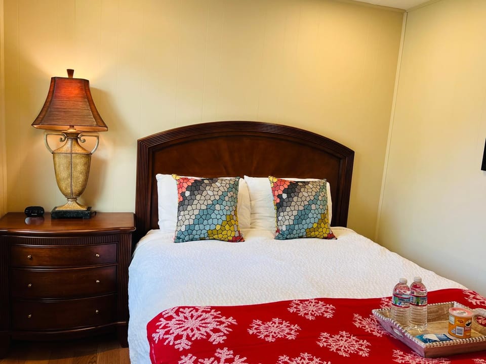 Palo Alto 1 Bedroom Near Stanford University Bed and Breakfast in Menlo Park