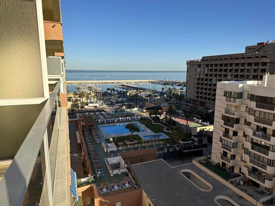 Bird's eye view, Balcony/Terrace, City view, Garden view, Pool view, Sea view