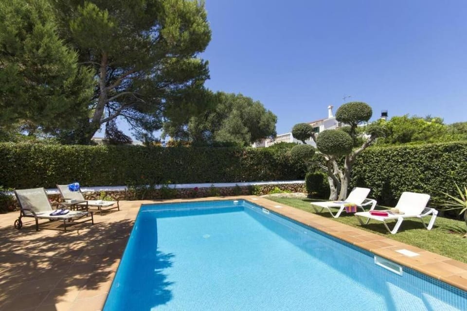 VILLA SAVINA Villa in Cala en Blanes