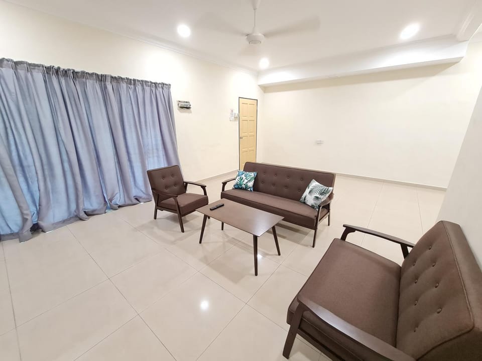 TV and multimedia, Living room, Seating area, fireplace