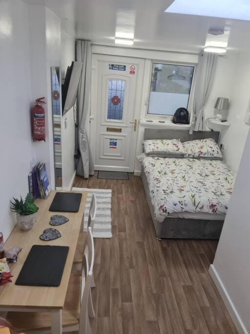 Sunset Place Apartment in England